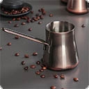 Турки и аксессуары Турка, она же джезва - это один из вариантов посуды для приготовления кофе. 
Дата появления первого приспособления, похожего на современную джезву, теряется в веках. Изначально джезва для кофе называлась «раквой» - по имени султана Абу аль-Валида Ракве. Со временем ...