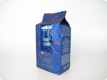 Кофе в зернах Lavazza Crema eAroma Espresso (Лавацца Крема е Арома Эспрессо)  1 кг, вакуумная упаковка, пакет синего цвета